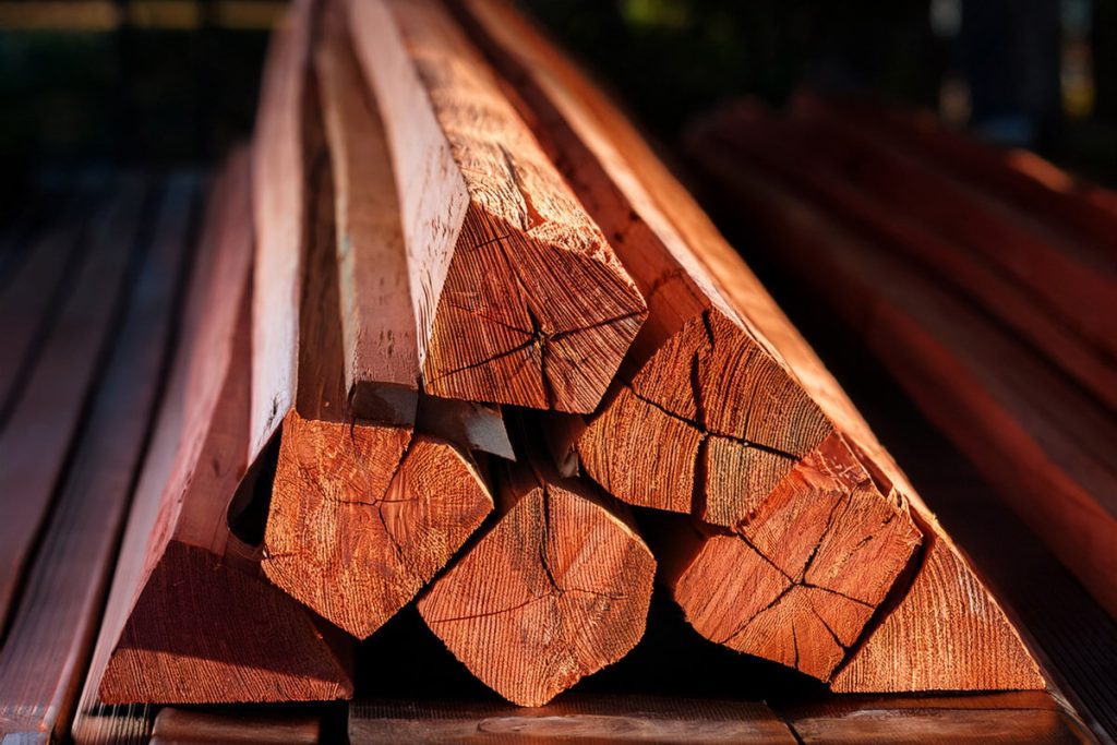 How To Incorporate Red Gum Sleepers Into Your Melbourne Garden Design